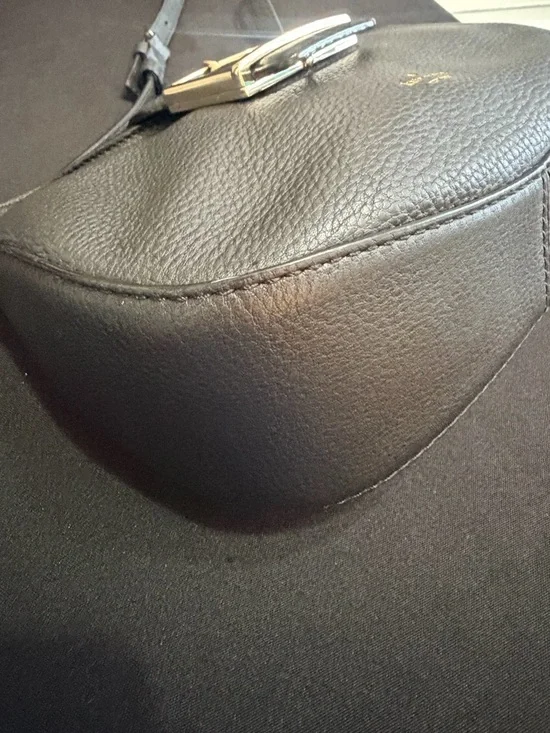 Kate Spade Black Saddle Bag Like New Condition. Very stylish and comfortable. - Picture 9 of 15